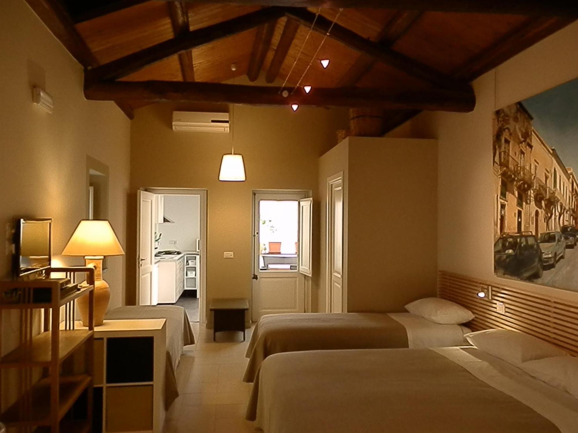 B&B Re Umberto Milazzo Habitación foto