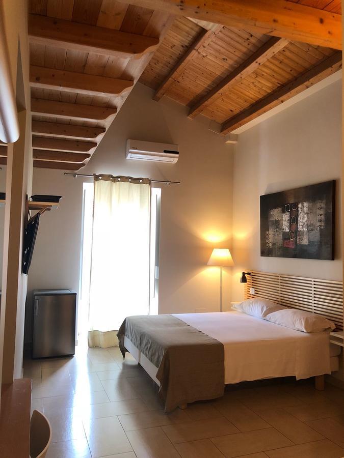 B&B Re Umberto Milazzo Exterior foto