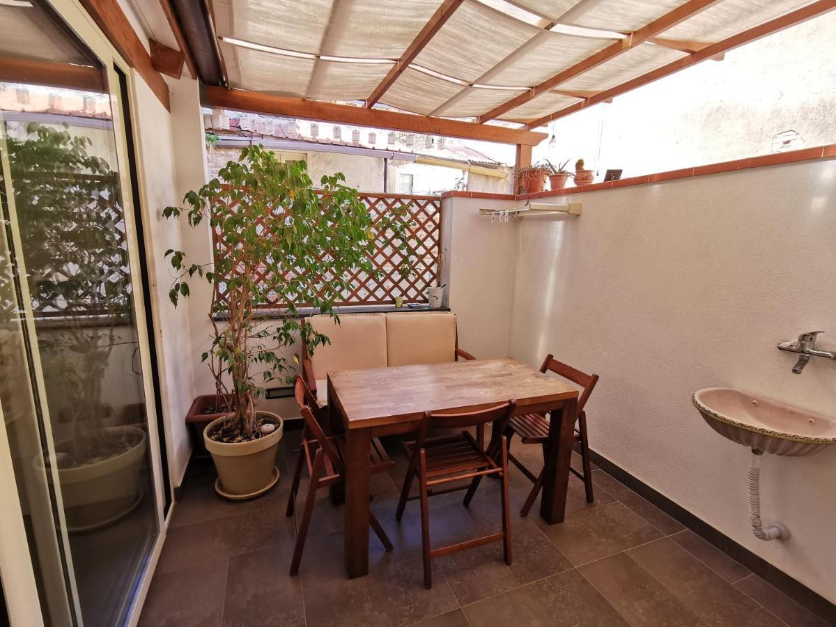 B&B Re Umberto Milazzo Exterior foto
